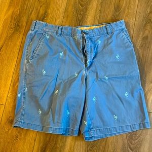 IZod Saltwater Shorts size 38  Blue with flamingos